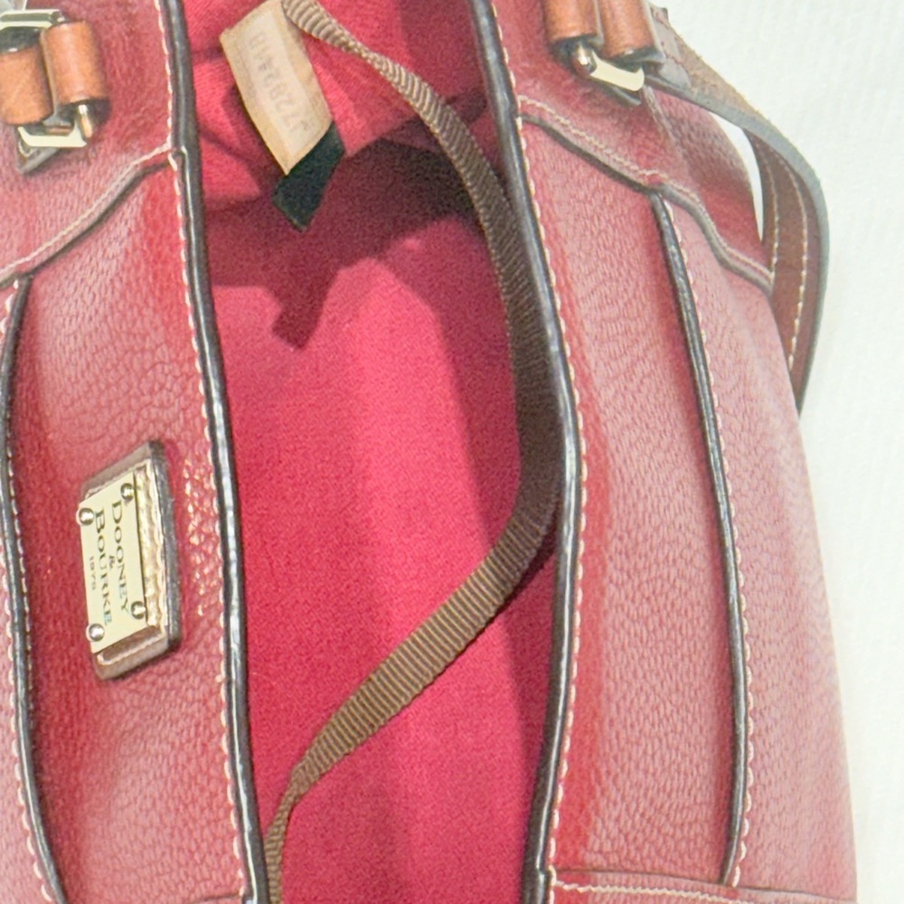 Dooney & Bourke Red Leather Handbag Excellent Condition 12” Strap Drop - Picture 11 of 15